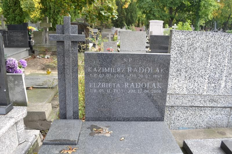 Zdjęcie grobu Marceli Krzycki (2)