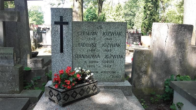 Zdjęcie grobu Stanisława Józwiak (2)