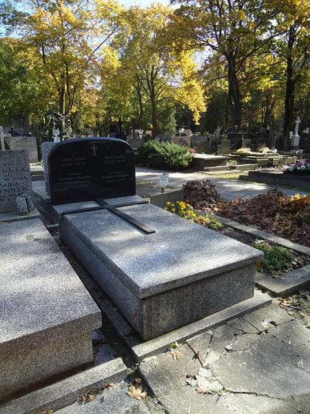 Zdjęcie grobu Józef Jarząbek (1)