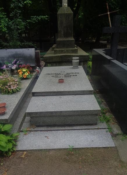 Zdjęcie grobu Kamila Kupisek (1)