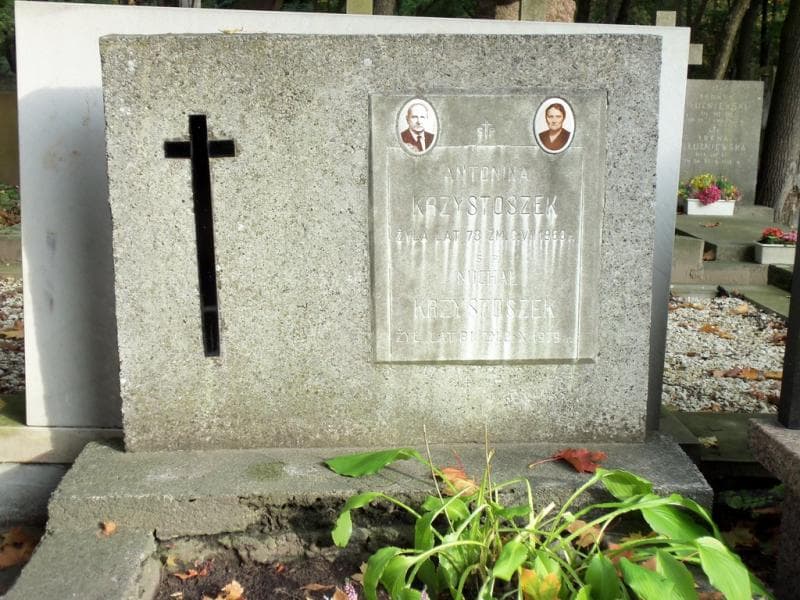 Zdjęcie grobu Antonina Krzystoszek (2)