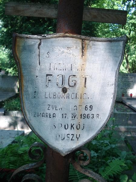 Zdjęcie grobu Kazimiera Fogt (2)