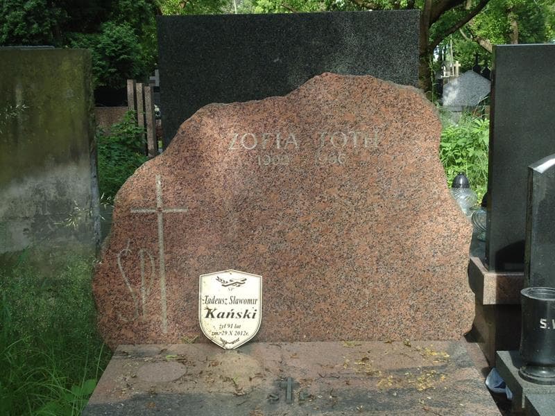 Zdjęcie grobu Józef Toth (2)