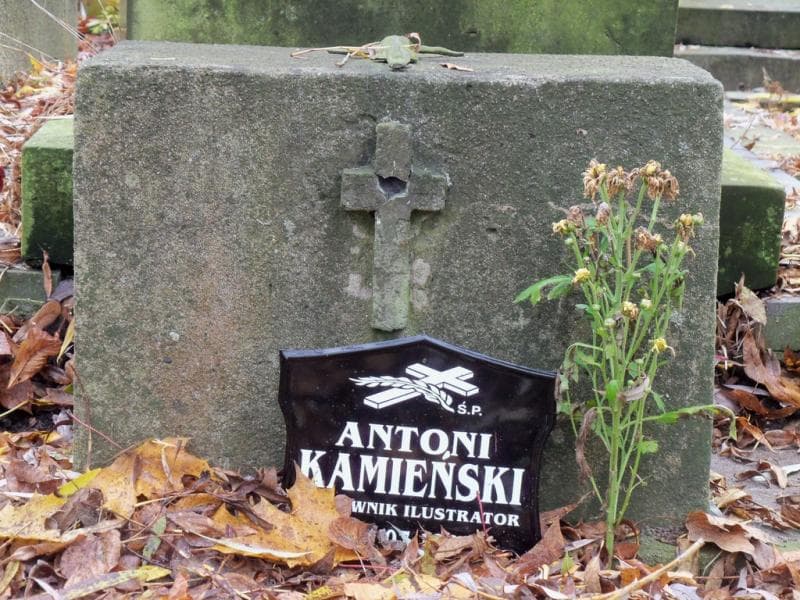 Zdjęcie grobu Anonim (1)