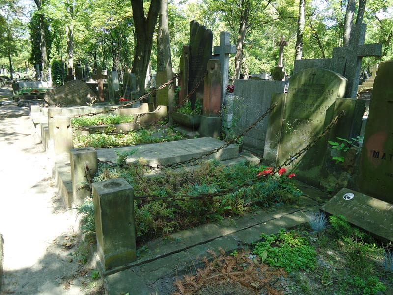 Zdjęcie grobu Tomasz Okoński (1)