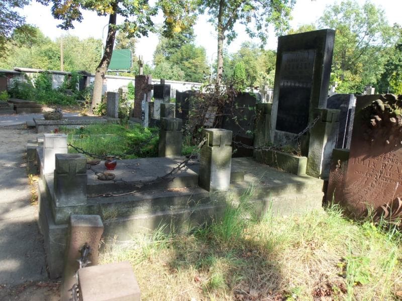 Zdjęcie grobu Antonina Adamska (1)