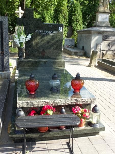 Zdjęcie grobu: Józef Stolarek