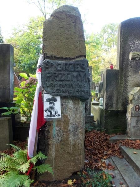 Zdjęcie grobu Grześ Przemyk (2)