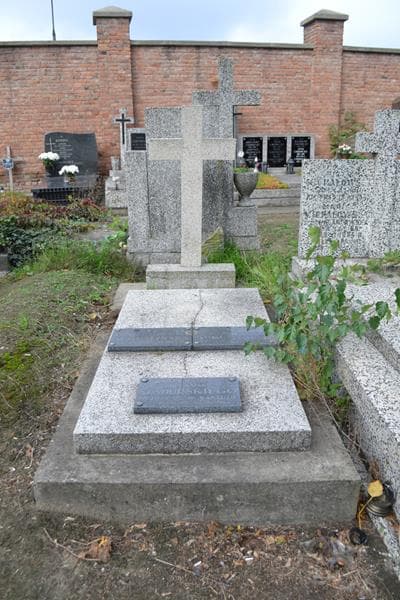 Zdjęcie grobu Waleria Augustyńska (1)
