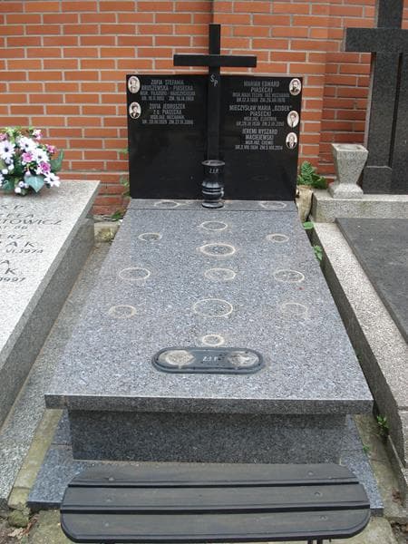 Zdjęcie grobu: Marian Edward Piasecki