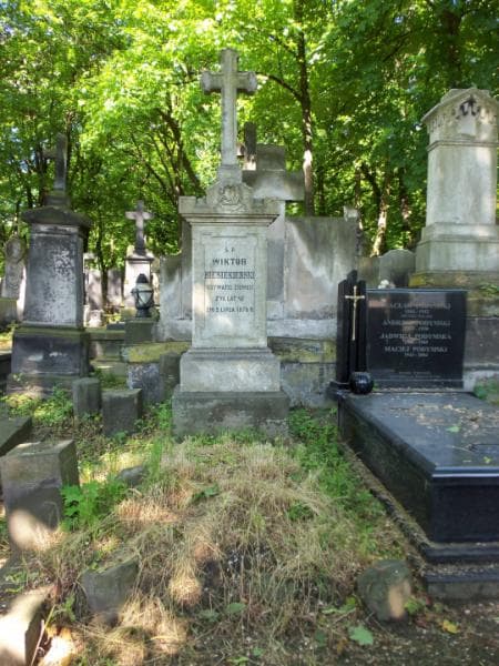 Zdjęcie grobu: Wiktor Biesiekierski