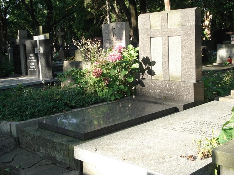 Zdjęcie grobu Amelia Bela Brzozowska (1)