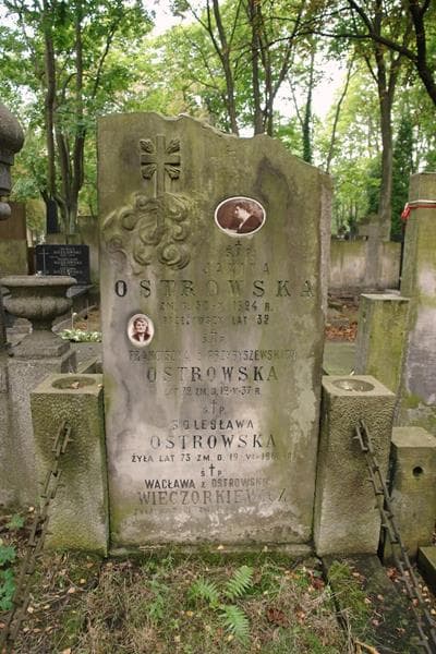 Zdjęcie grobu Franciszka Ostrowska (2)