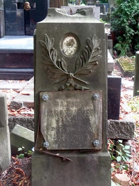Zdjęcie grobu Rajmund Jaroszyński (2)