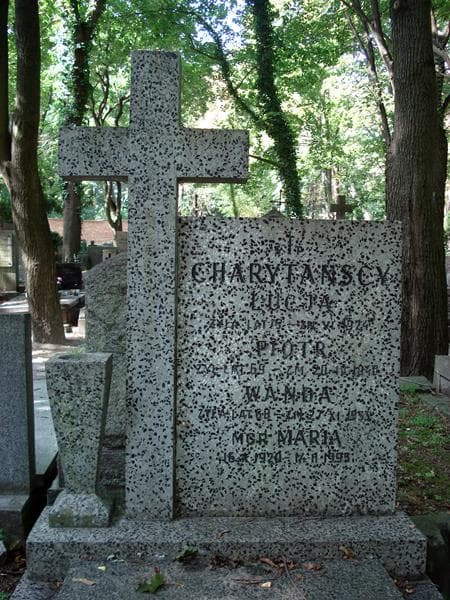 Zdjęcie grobu Maria Charytańska (2)