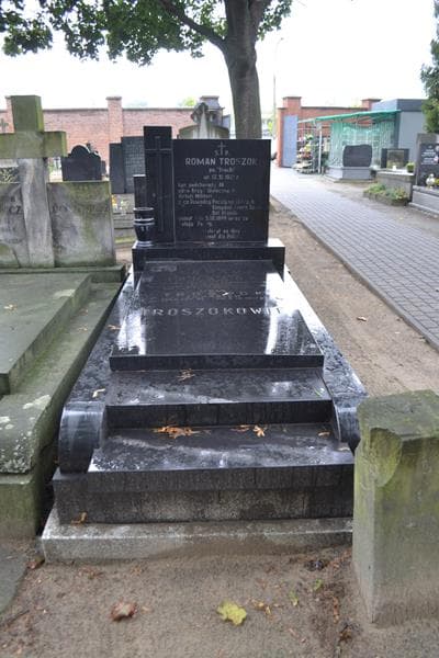 Zdjęcie grobu Roman Troszok (1)