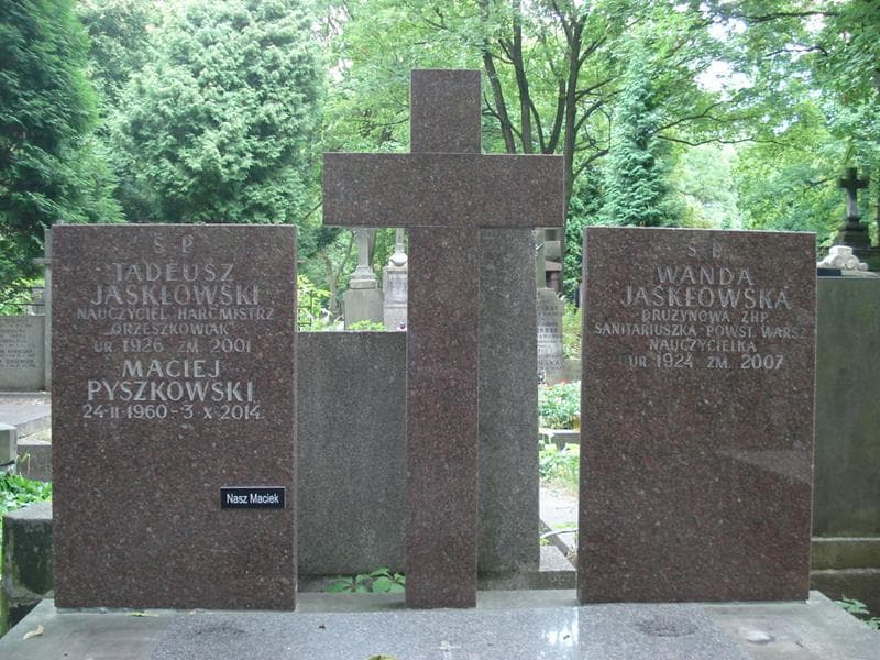Zdjęcie grobu Tadeusz Jasułowski (2)