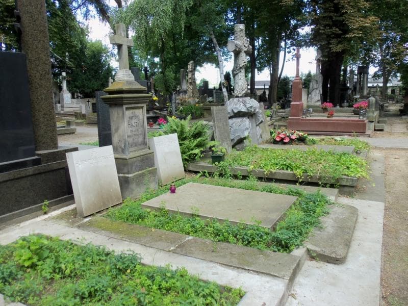 Zdjęcie grobu Marja Hajek (1)