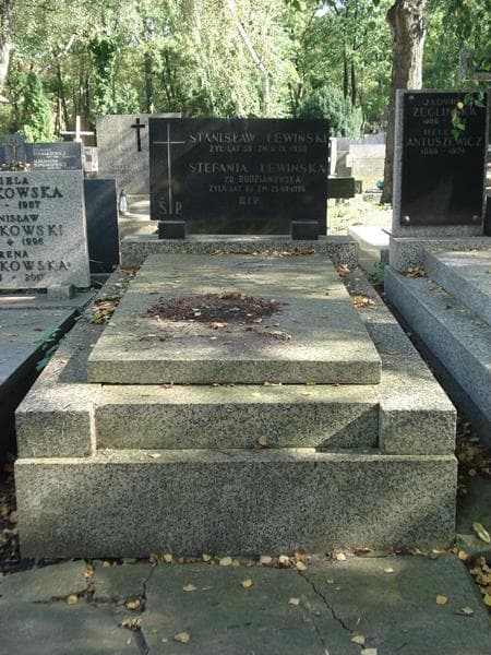 Zdjęcie grobu: Stanisław Lewiński