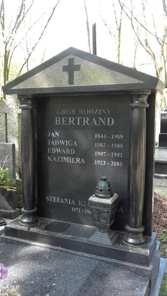 Zdjęcie grobu Edward Bertrand (1)