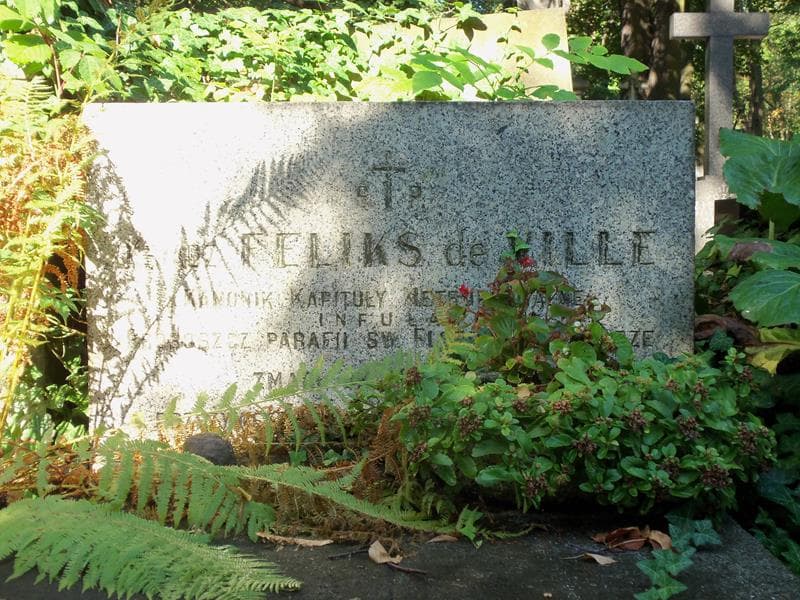 Zdjęcie grobu Feliks De Ville (2)