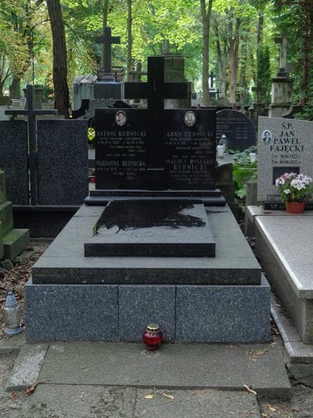 Zdjęcie grobu Maciej Ryszard Rudnicki (1)