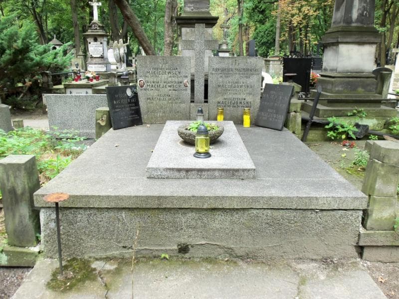 Zdjęcie grobu: Leon Maciejewski