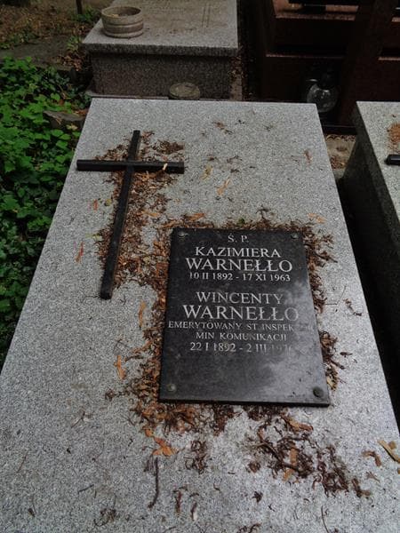 Zdjęcie grobu Kazimiera Warnełło (2)