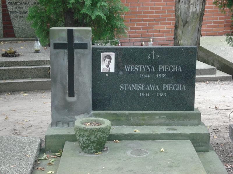 Zdjęcie grobu Westyna Piecha (2)