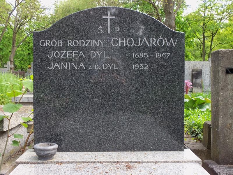 Zdjęcie grobu Chojarowie (2)