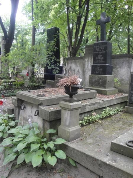 Zdjęcie grobu Anna Lefas (1)