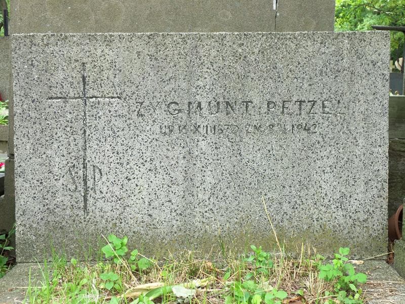 Zdjęcie grobu Zygmunt Petzel (2)
