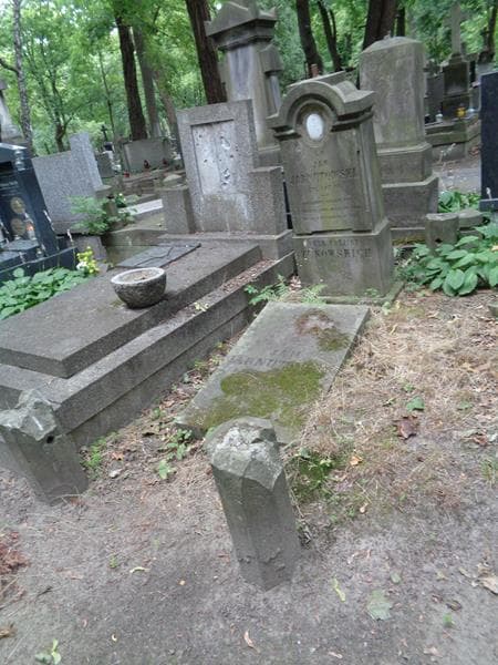 Zdjęcie grobu: Jan Jarnutowski