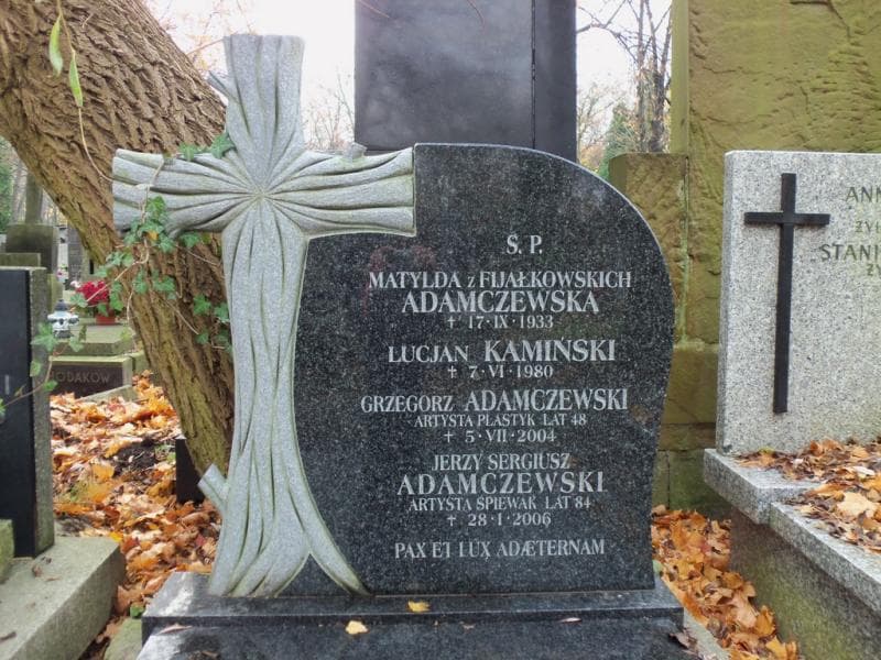 Zdjęcie grobu Grzegorz Adamczewski (2)