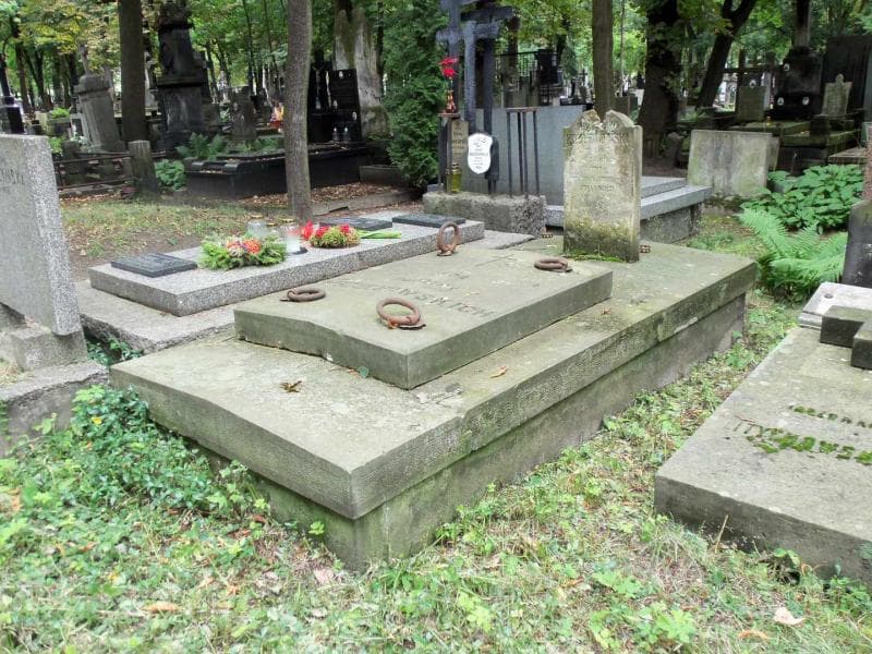 Zdjęcie grobu Kożuchowski (1)