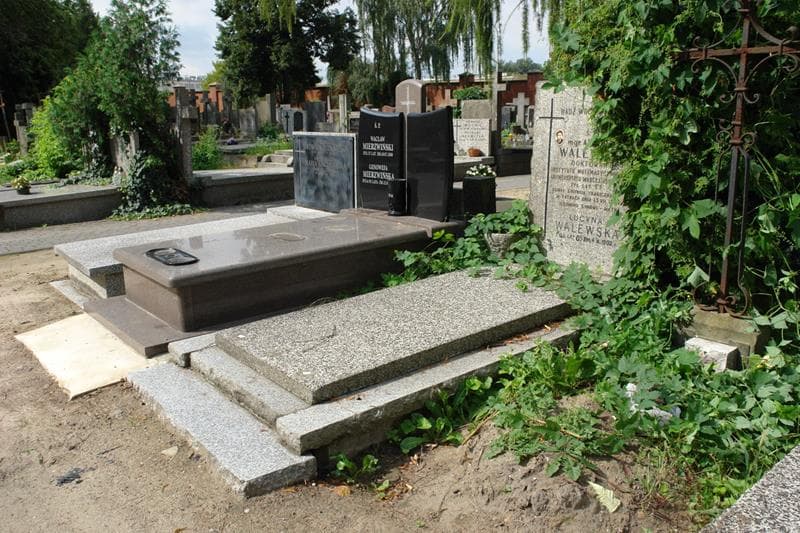 Zdjęcie grobu: Andrzej Walewski