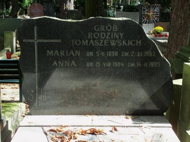 Zdjęcie grobu Marian Tomaszewski (2)