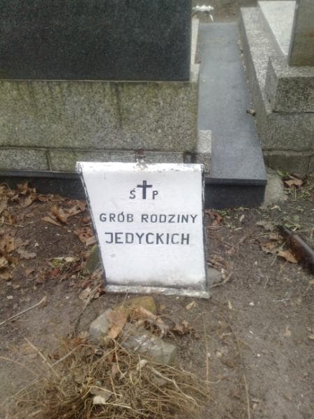 Zdjęcie grobu Teofila Jedycka (1)
