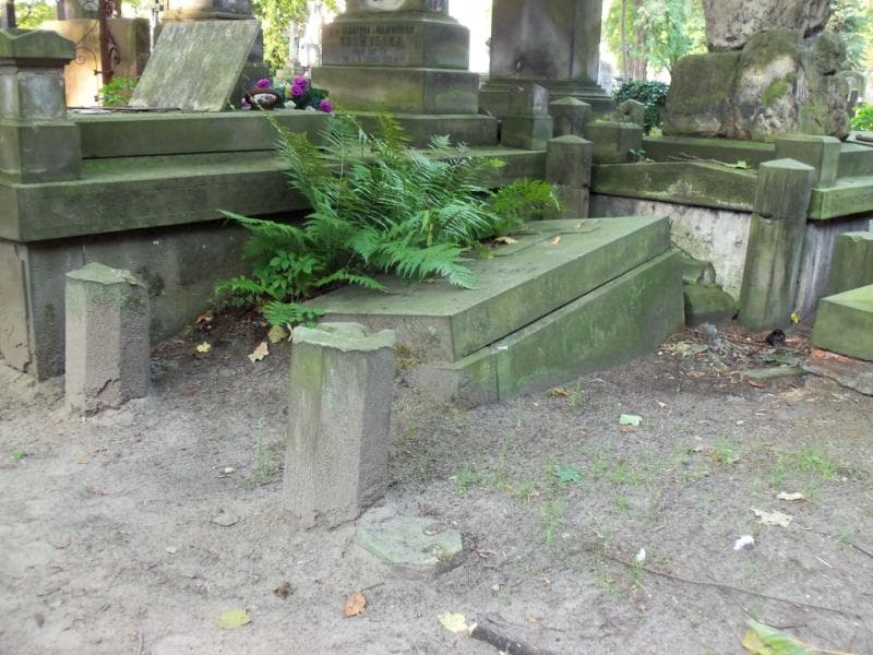 Zdjęcie grobu Józefat Kużawiński (1)