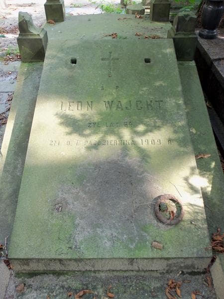 Zdjęcie grobu Leon Wajcht (2)
