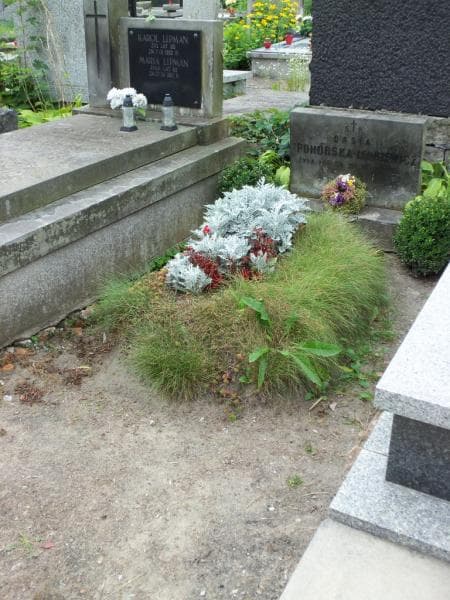 Zdjęcie grobu Basia Ipohorska-Lenkiewicz (1)