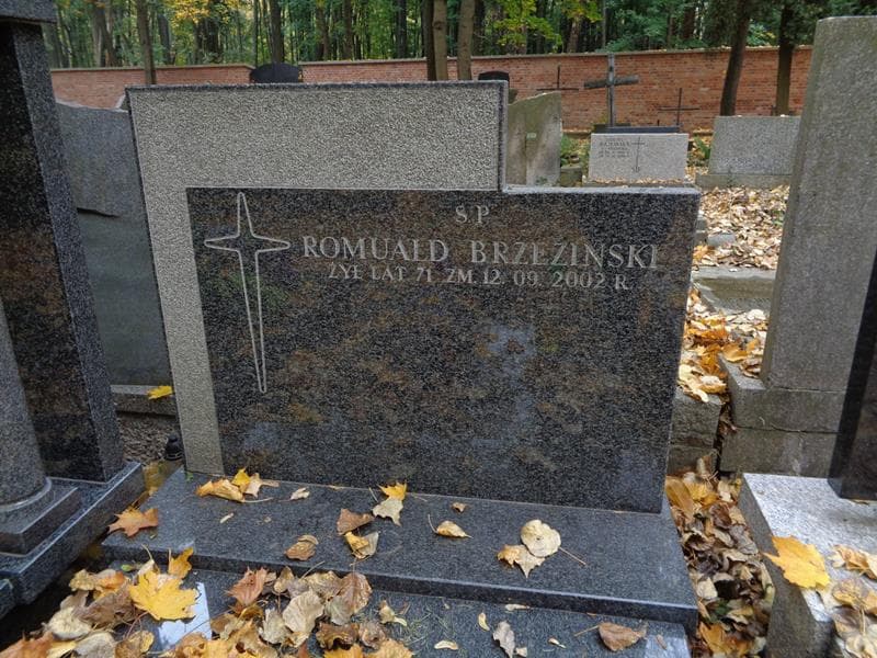 Zdjęcie grobu Romuald Brzeziński (2)
