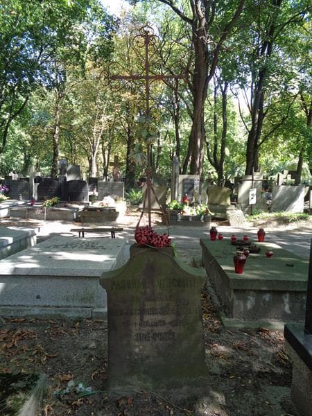 Zdjęcie grobu Pasquale Visconti (2)