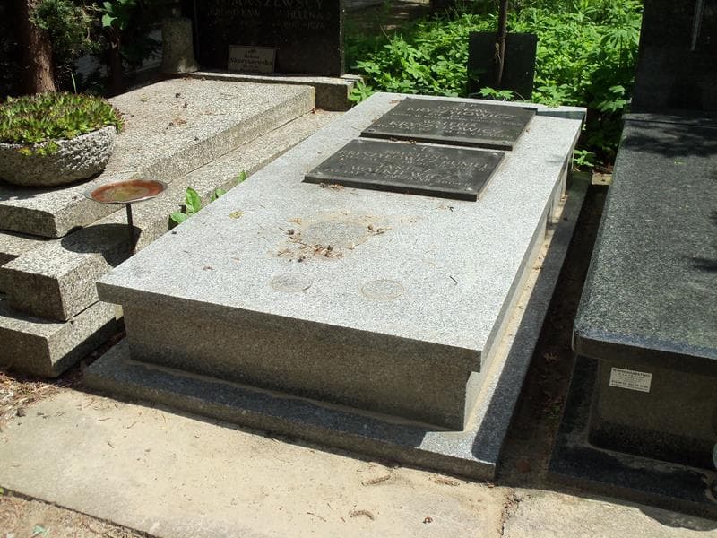 Zdjęcie grobu Janusz Walkiewicz (2)