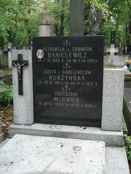 Zdjęcie grobu Józefa Kurzyńska (2)
