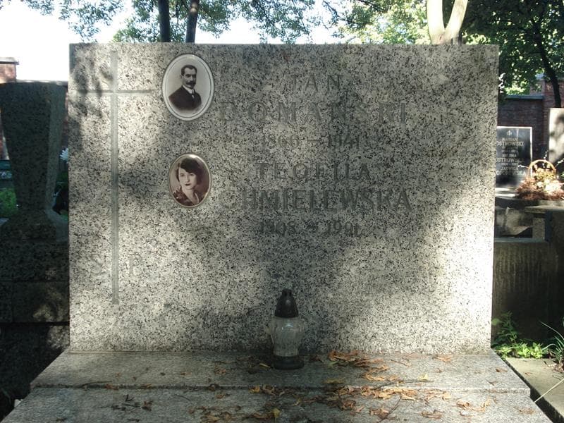 Zdjęcie grobu Robert Domański (1)