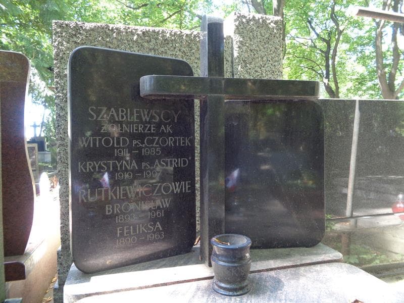 Zdjęcie grobu Feliksa Rutkiewicz (2)