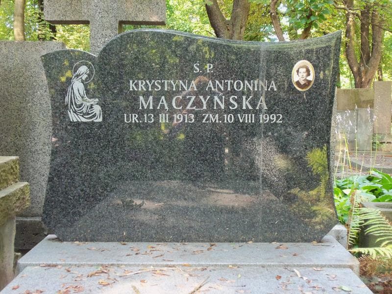 Zdjęcie grobu Krystyna Antonian Mączyńska (2)