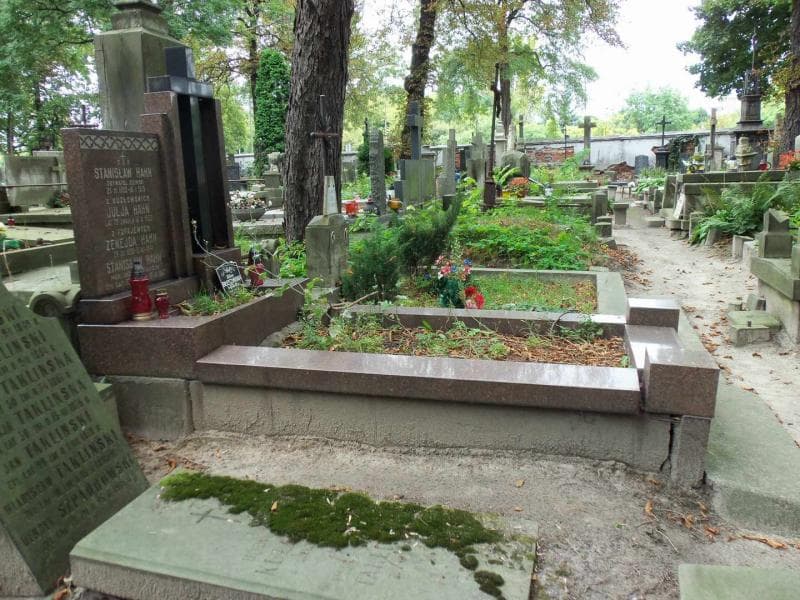 Zdjęcie grobu Julja Hahn (1)