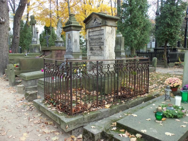 Zdjęcie grobu Marya Jgnatiew (1)